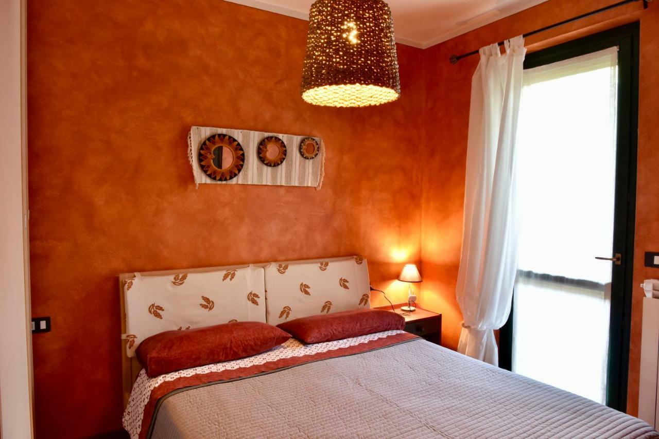 Holiday Apartment Albachiara Tavernola Bergamasca Eksteriør billede